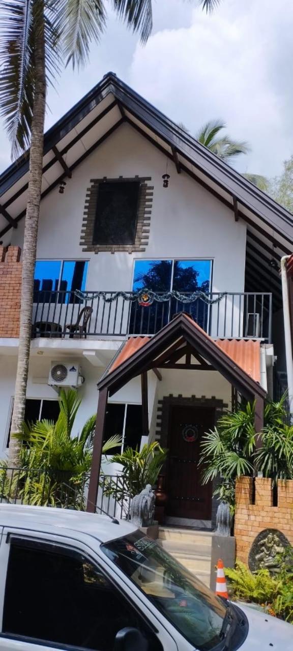 Star Rain Tour Inn Ratnapura Exterior foto